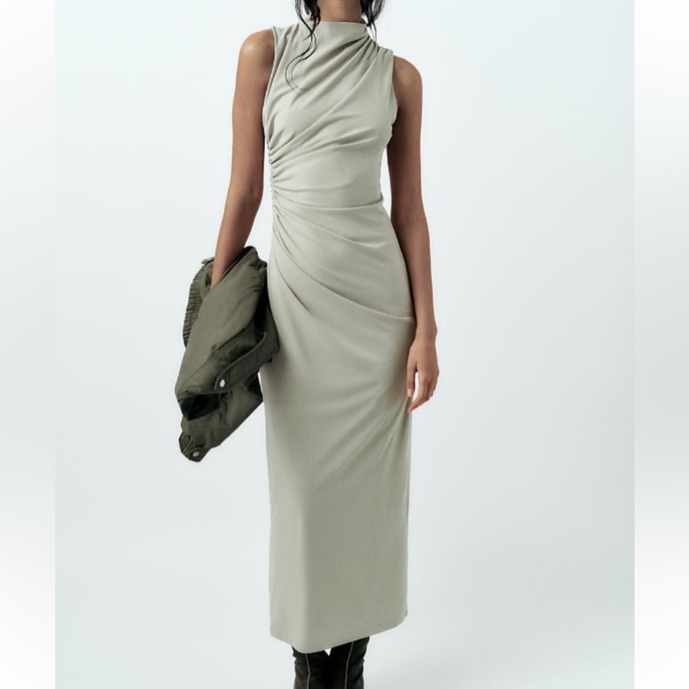 Zara dress . Cream/nude with a hint of green. Size medium but fits smaller.
